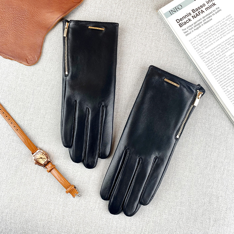 قفازات نسائية أنيقة من جلد الغ - مراجعة Leather Driving Glove وسعره